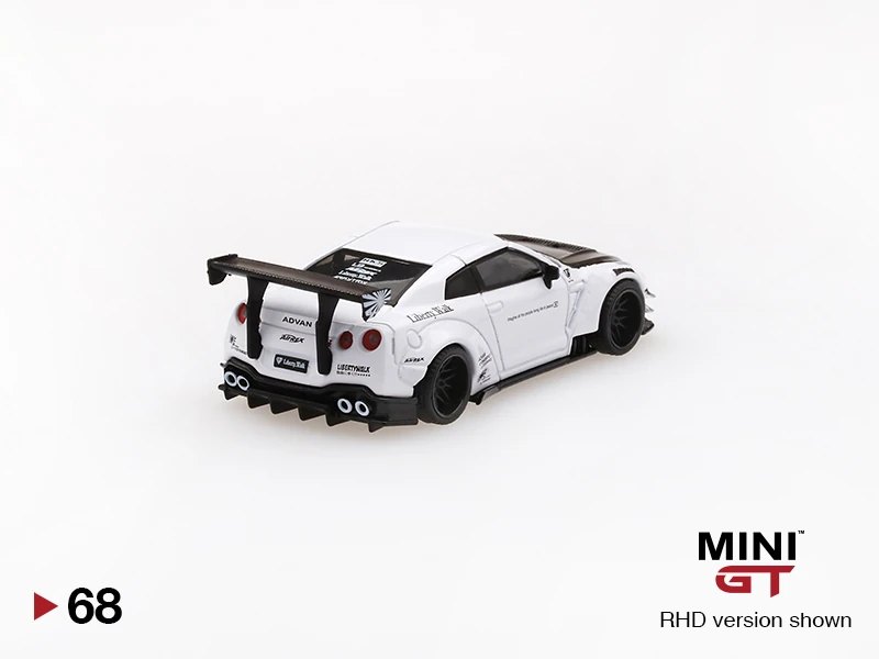 2020 LB★WORKS Nissan GT-R (R35) White Type 2, Rear Wing ver 3 White: Image 4