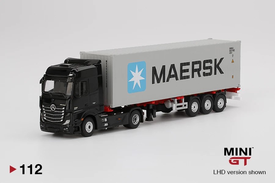 2020 Mercedes-Benz Actros With 40 Ft Container: Image 2