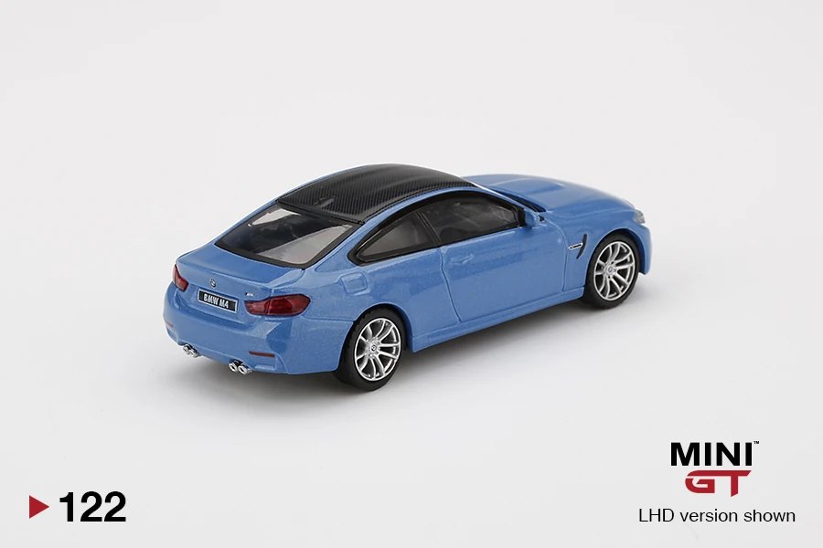 2020 BMW M4 (F82) Yas Marina Blue Metallic Blue: Image 4