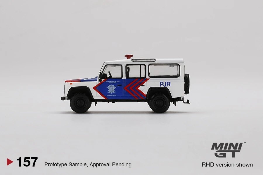 2021 Land Rover Defender 110 Korlantas Polri – Indonesian Traffic Police: Image 2