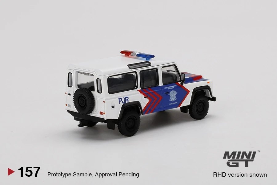 2021 Land Rover Defender 110 Korlantas Polri – Indonesian Traffic Police: Image 4