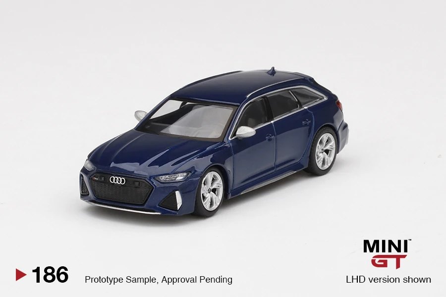 2020 Audi RS6 Avant Navarra Blue Metallic Blue: Image 3