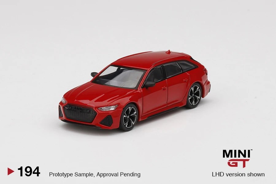 2020 Audi RS6 Avant Carbon Black Edition Tango Red Black: Image 3