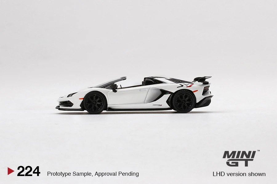 2021 Lamborghini Aventador SVJ Roadster Bianco Canopus: Image 2