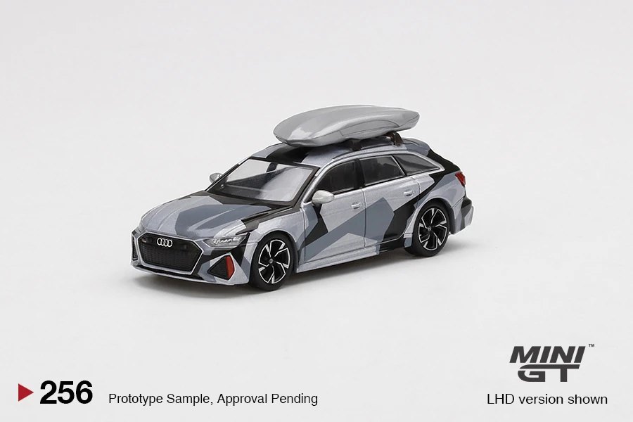 2021 Audi RS6 Avant Silver Digital Camouflage w/ Roof Box Silver: Image 3