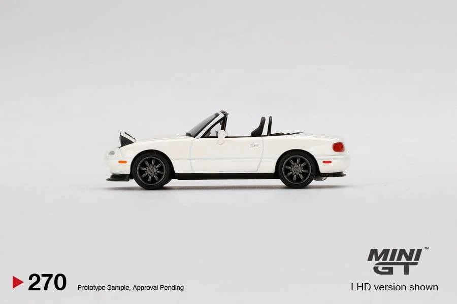 2021 Mazda Miata MX-5 (NA) Tuned Version Classic White - Fred's Garage Special White: Image 2