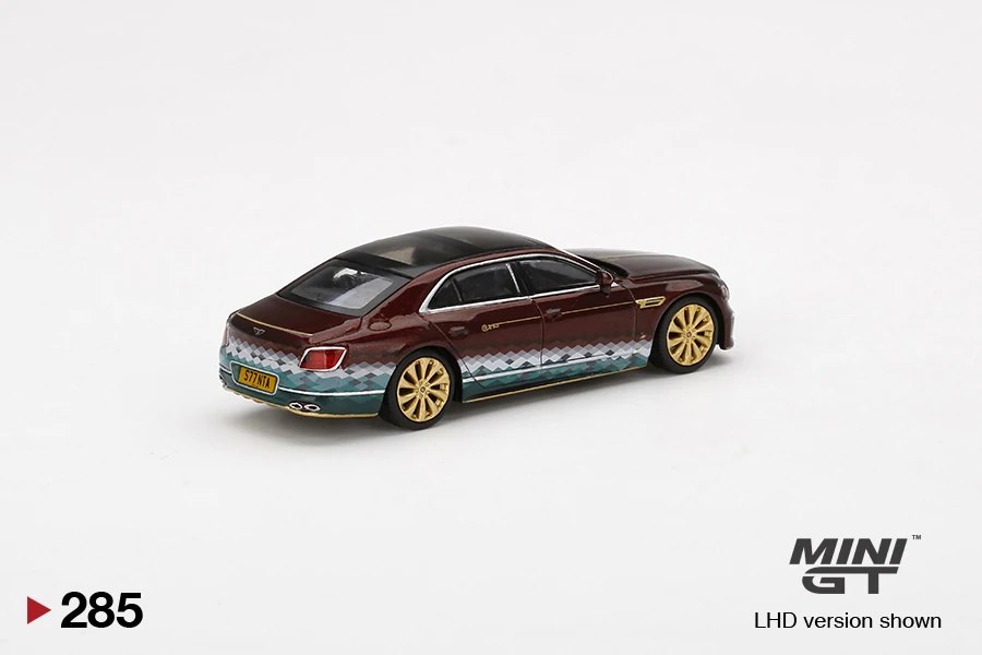2021 Bentley Flying Spur The Reindeer Eight: Image 4