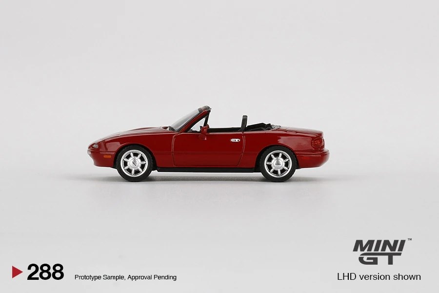 2021 Mazda Miata MX-5 (NA) Classic Red Red: Image 2
