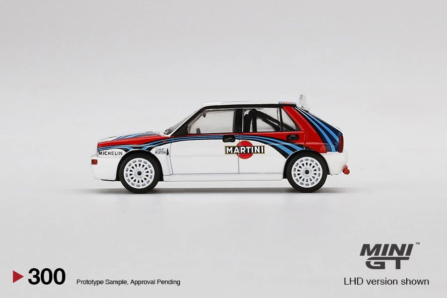 2021 Lancia Delta HF Integrale Evoluzione Martini Racing: Image 2