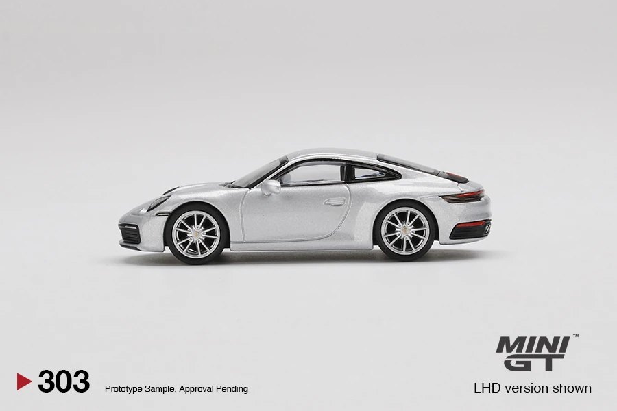 2022 Porsche 911 (992) Carrera 4S GT Silver Metallic Silver: Image 2