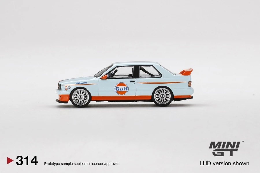 2022 BMW M3 E30 Gulf Livery: Image 2