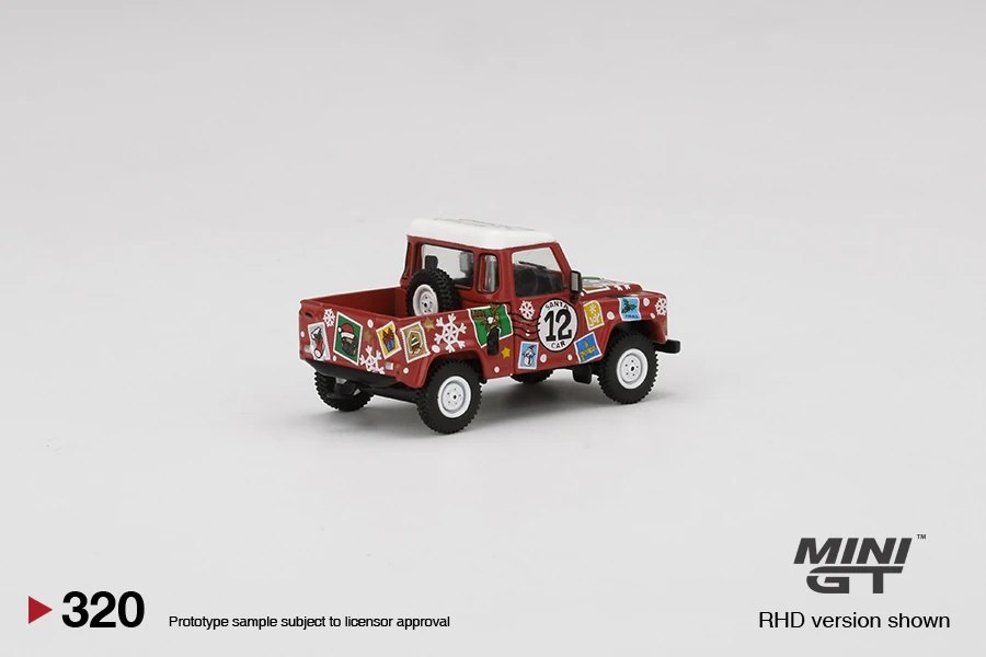 2021 Land Rover Defender 90 Pickup 2021 Christmas Edition: Image 4