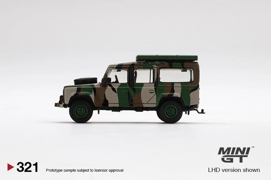 2022 Land Rover Defender 110 Malaysian Army: Image 2