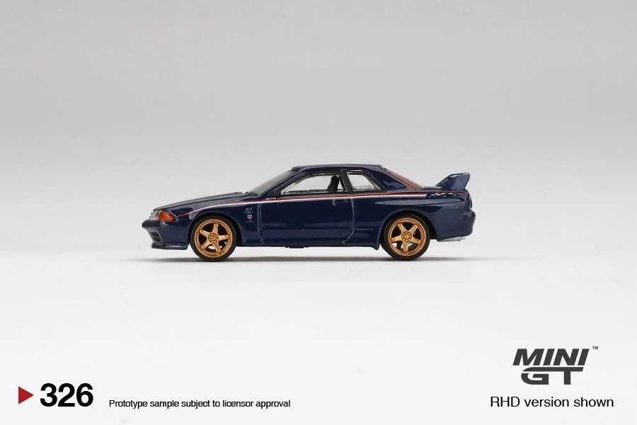 2022 Nissan Skyline GT-R R32 Nismo S-Tune Dark Blue Blue: Image 2
