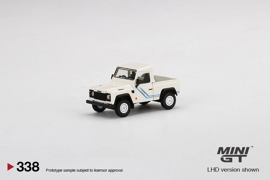 2022 Land Rover Defender 90 Pickup White White: Image 3