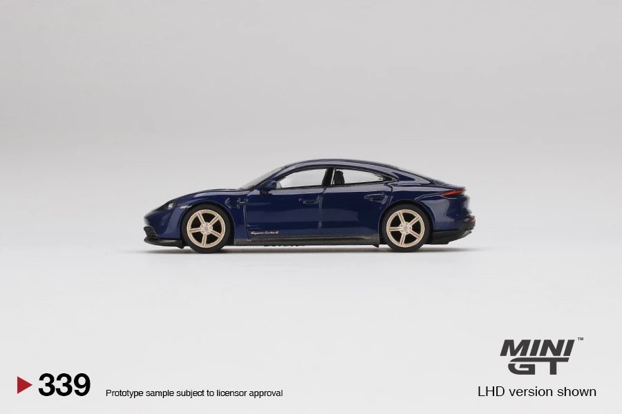 2022 Porsche Taycan Turbo S Gentian Blue Metallic Blue: Image 2