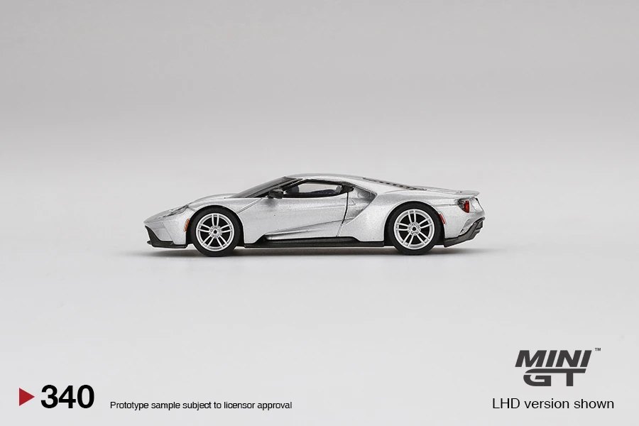 2022 Ford GT Ingot Silver Silver: Image 2