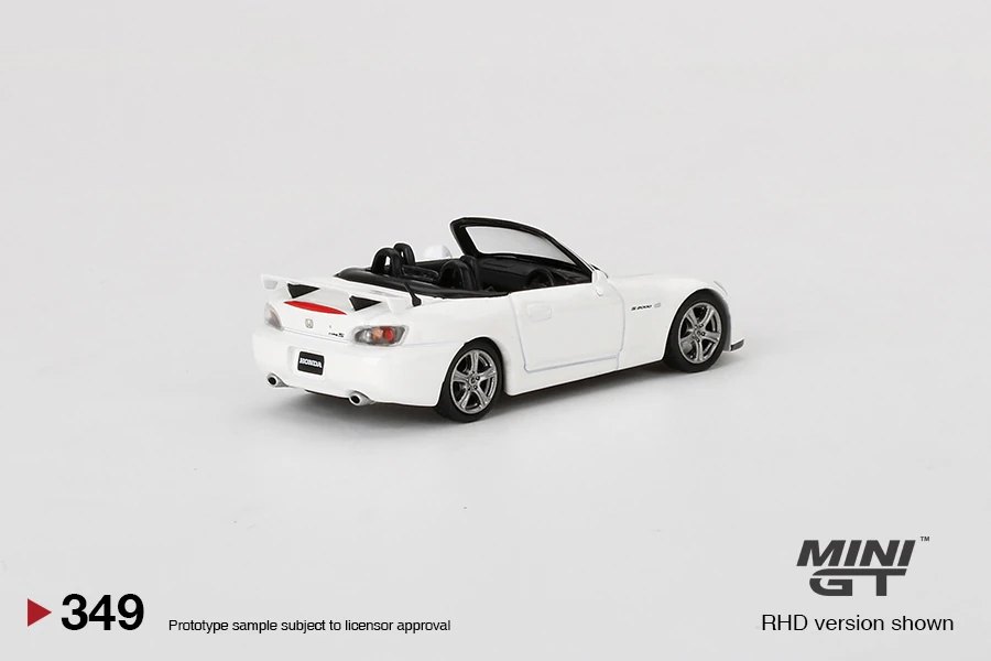 2022 Honda S2000 (AP2) Type S Grand Prix White White: Image 4