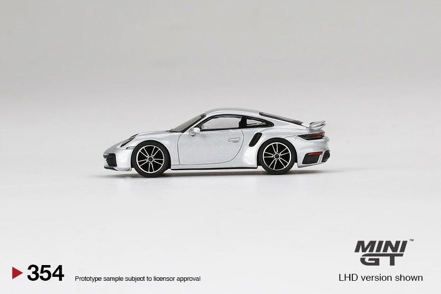 2022 Porsche 911 Turbo S GT Silver Metallic Silver: Image 2