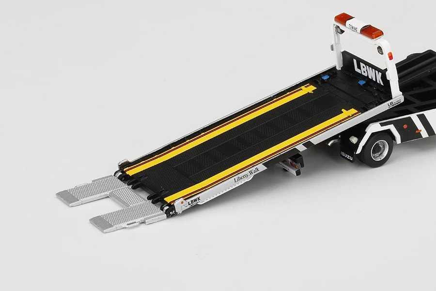 2022 Isuzu N-Series Vehicle Transporter LBWK White White: Image 5