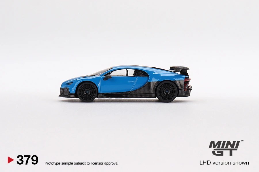 2022 Bugatti Chiron Pur Sport Blue Blue: Image 2