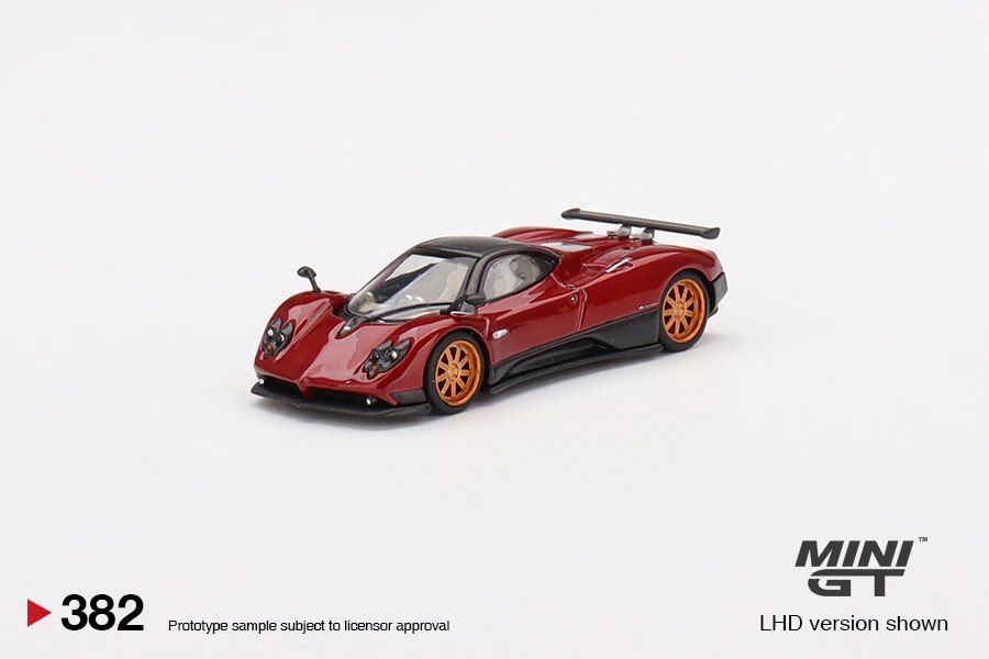 2022 Pagani Zonda F Rosso Dubai: Image 3