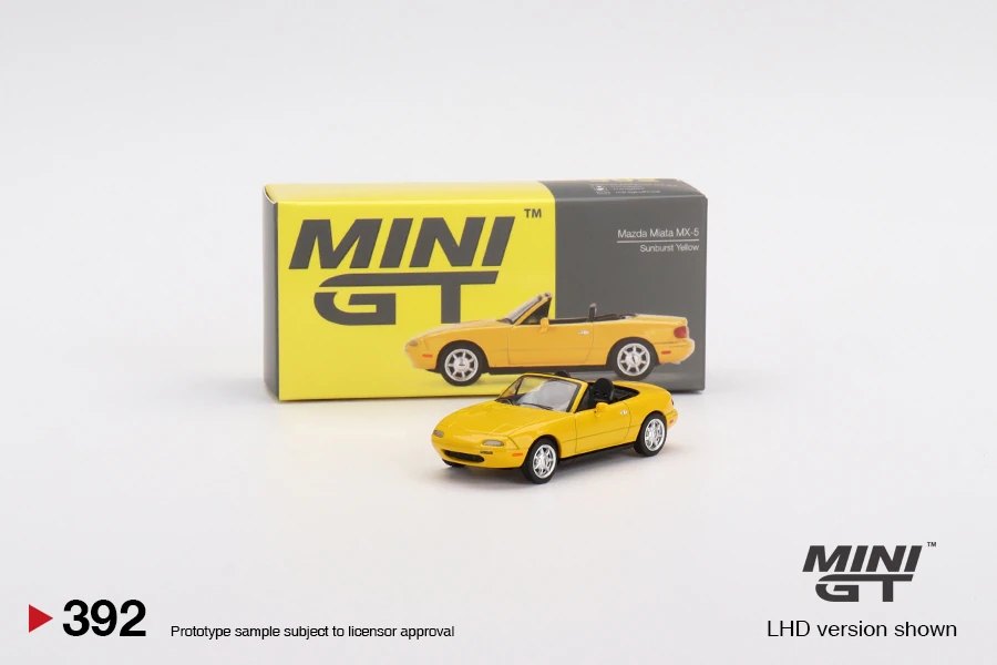Hot Wheels Mazda Miata MX-5 (NA) Sunburst Yellow