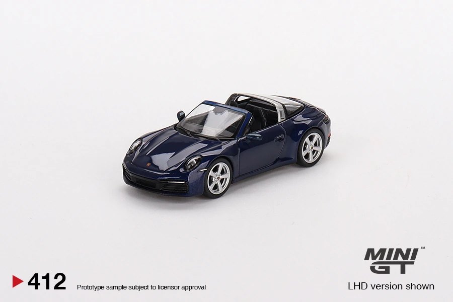 2022 Porsche 911 Targa 4S Gentian Blue Metallic Blue: Image 3