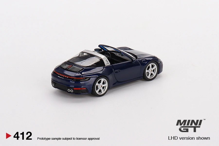 2022 Porsche 911 Targa 4S Gentian Blue Metallic Blue: Image 4