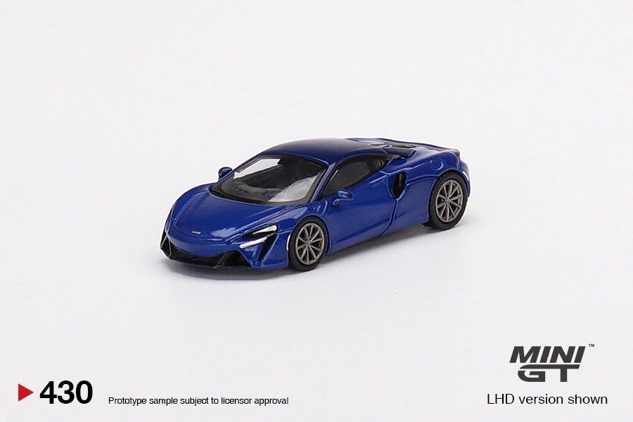 2023 McLaren Artura Volcano Blue Blue: Image 3