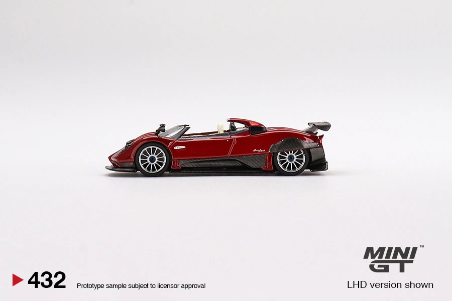 2023 Pagani Zonda HP Barchetta Rosso Dubai: Image 2