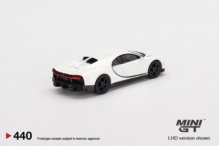 2023 Bugatti Chiron Super Sport White White: Image 4