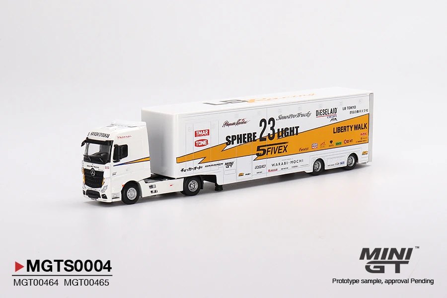 Hot Wheels Mercedes-Benz Actros w/ Racing Transporter "LB Racing"