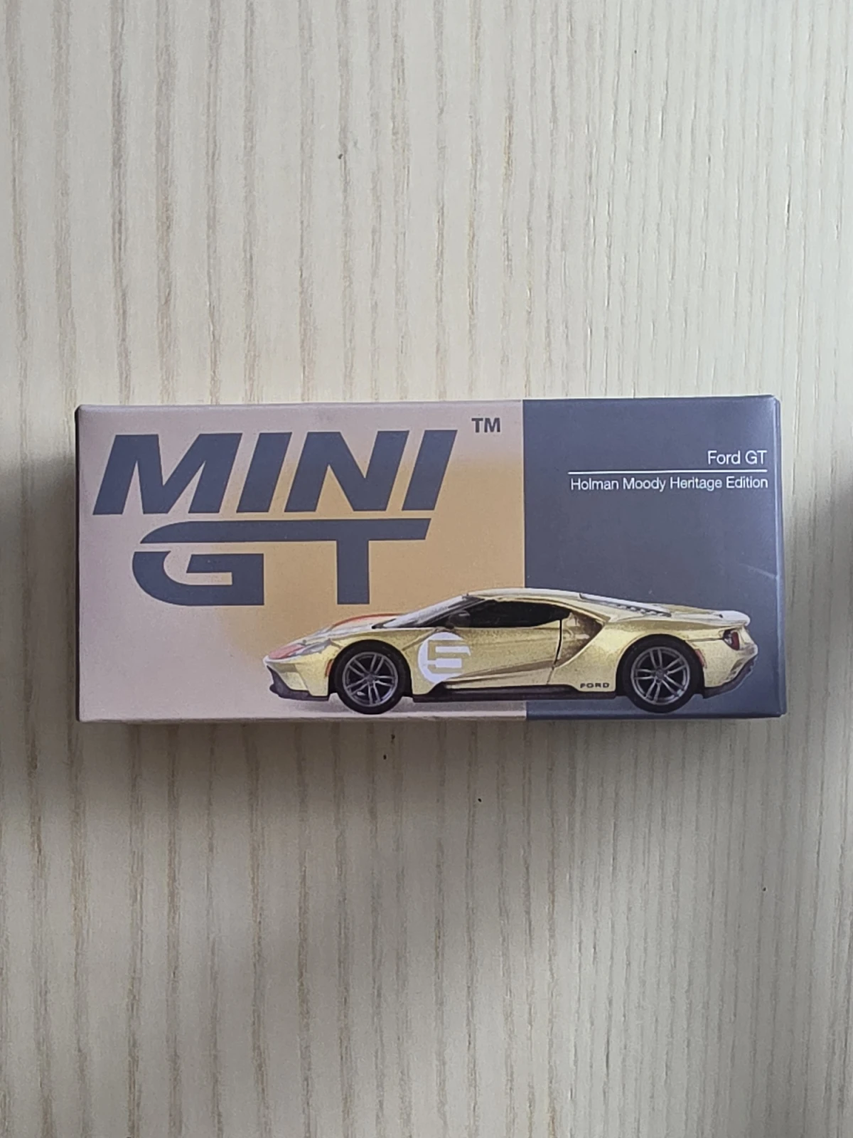 2023 Ford GT Holman Moody Heritage Edition: Box: Image 2