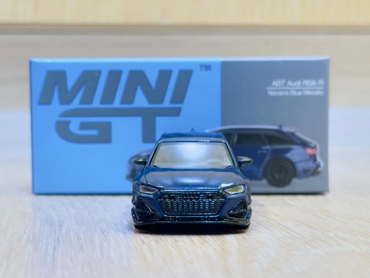 2024 Audi ABT RS6-R Blue: Image 6