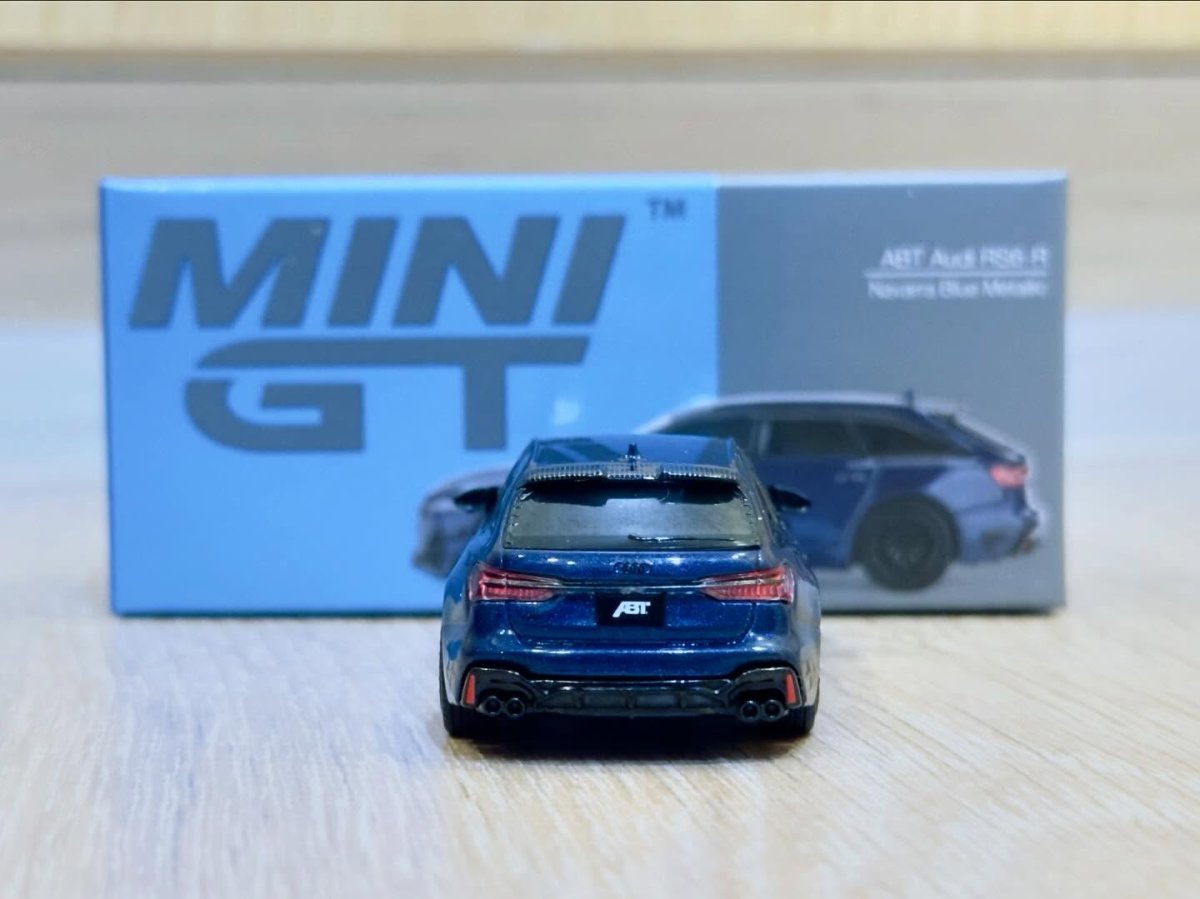 2024 Audi ABT RS6-R Blue: Image 7