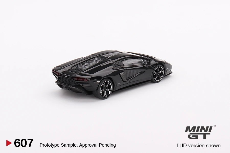 2024 Lamborghini Countach LPI 800-4 Black: Image 3