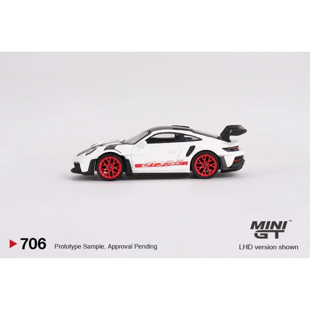 2025 Porsche 911 (992) GT3 RS Weissach Package White: Image 2