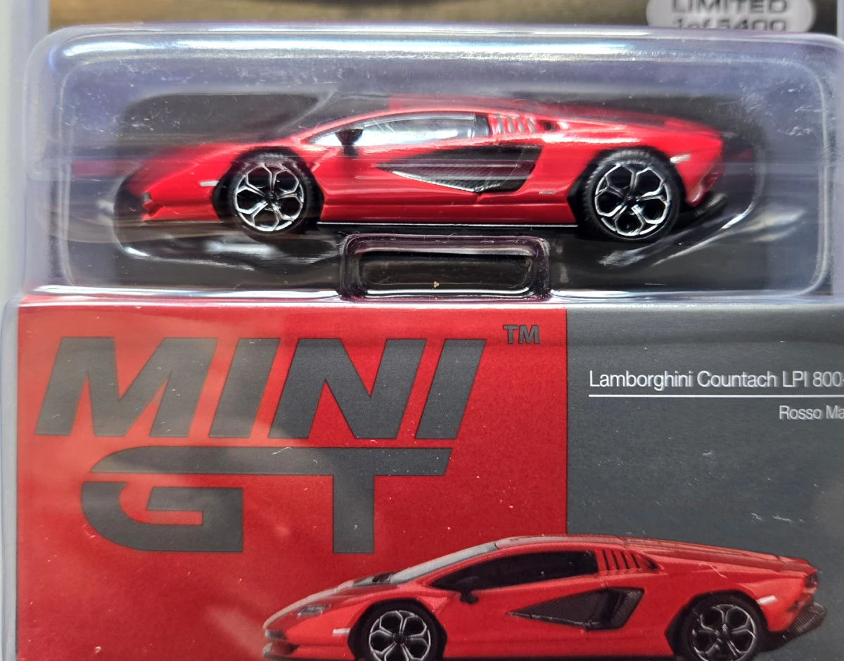 2024 Lamborghini Countach LPI 800-4 Rosso Mars: Blister: Image 5