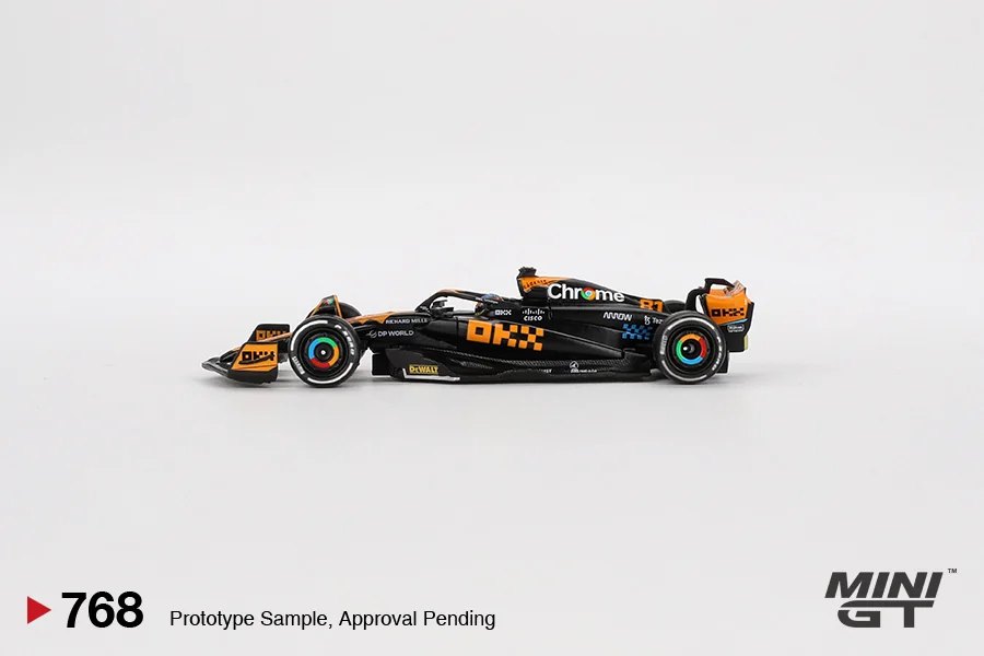 McLaren MCL60 #81 Oscar Piastri 2023 F1 2023 Japanese GP 3rd Place: No Package: Image 3