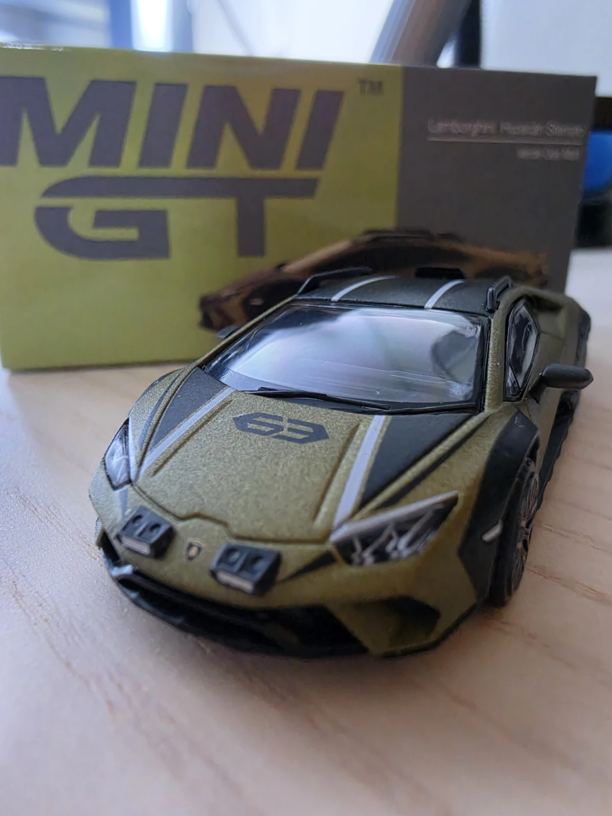 2024 Lamborghini Huracán Sterrato Verde Gea Matt: No Package: Image 9