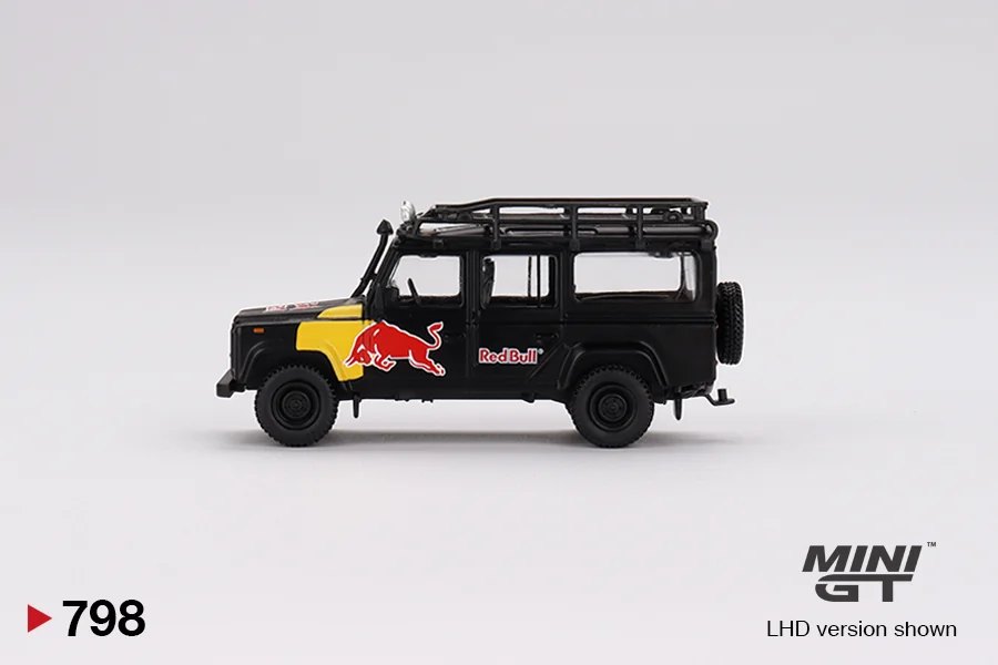2024 Land Rover Defender 110 Red Bull LUKA (Taichung Showrun) Red: No Package: Image 3