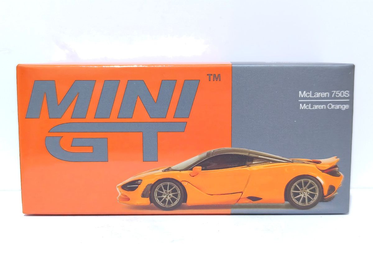 2024 McLaren 750S Orange Orange: Box: Image 2