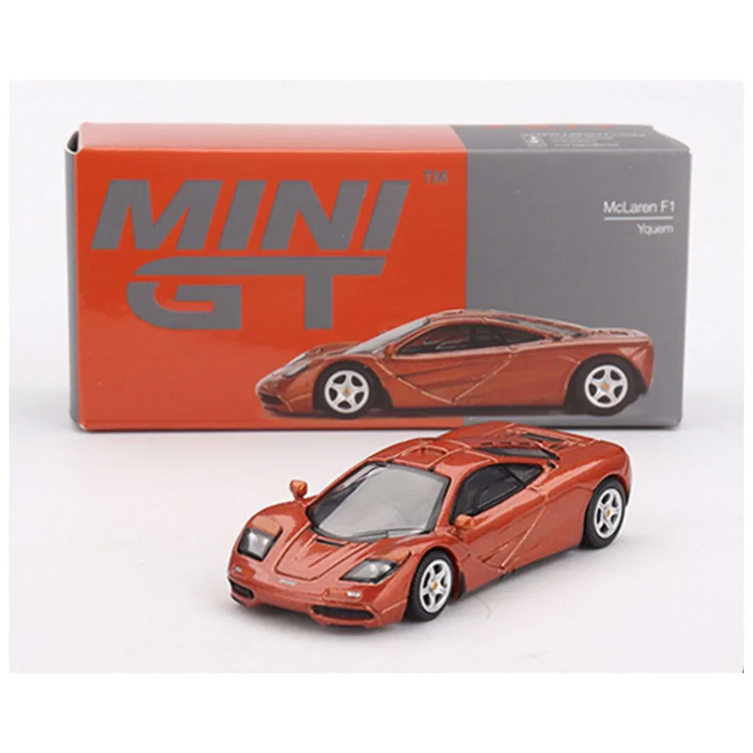 2024 McLaren F1: Box: Image 2