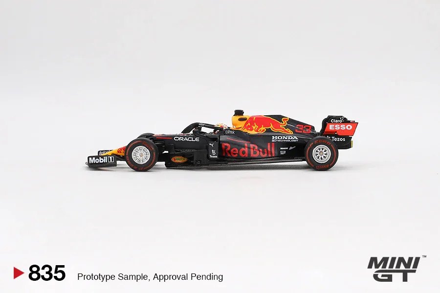 Red Bull RB16B #33 Max Verstappen 2021 Abu Dhabi Red: No Package: Image 3
