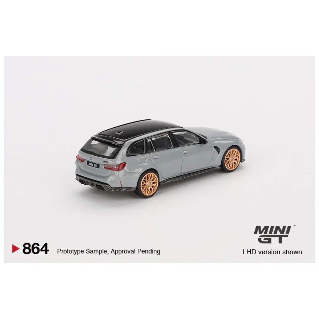 2025 BMW M3 Competition Touring Grey: Image 4