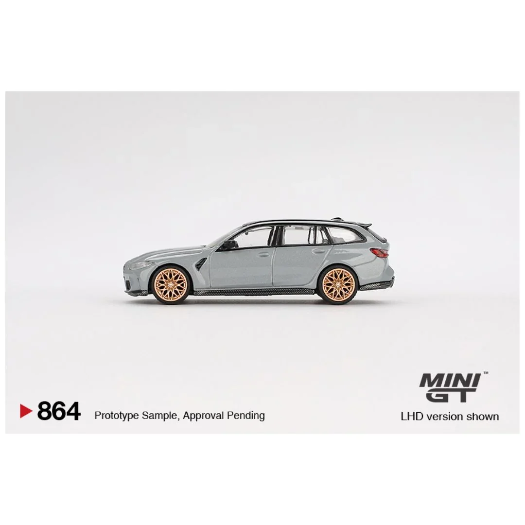2025 BMW M3 Competition Touring Grey: Image 3