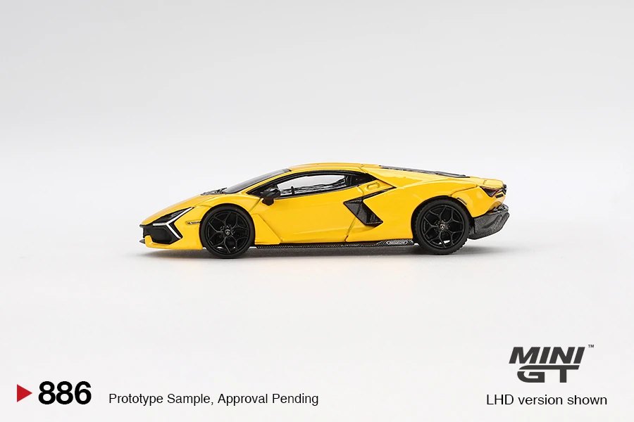 2025 Lamborghini Revuelto Giallo: Image 4
