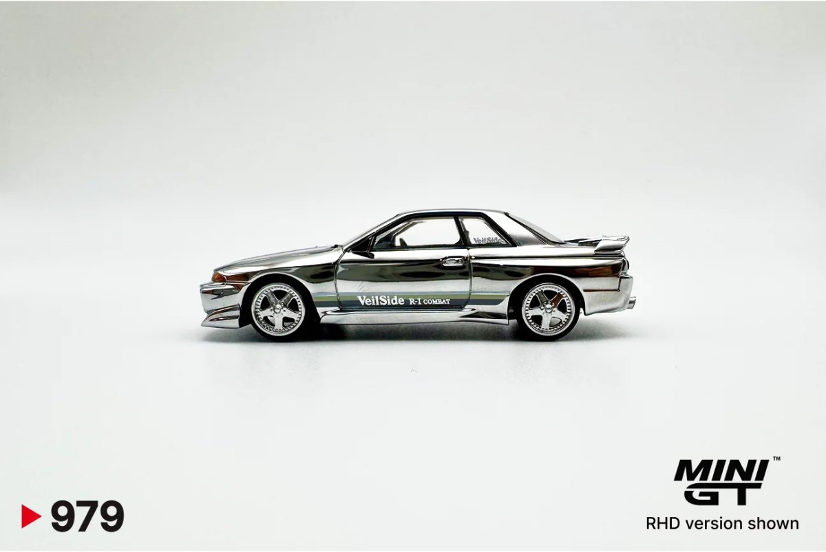 2025 Nissan Skyline GT-R (R32) VeilSide Combat  C-I Chrome: No Package: Image 3