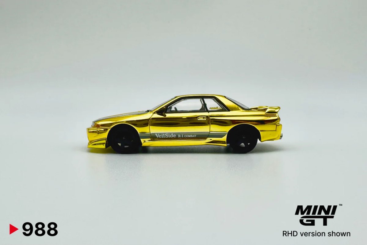 Nissan Skyline GT-R (R32) VeilSide Combat C-I Gold: No Package: Image 3